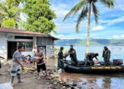 Akses Terputus, Personel Bekangdam  XX/TIB Antar Bantuan Melalui Jalur Danau Singkarak