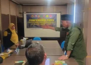 Gubernur Mahyeldi Instruksikan Seluruh OPD Terlibat Aktif Distribusikan Bantuan Bencana di Sumbar