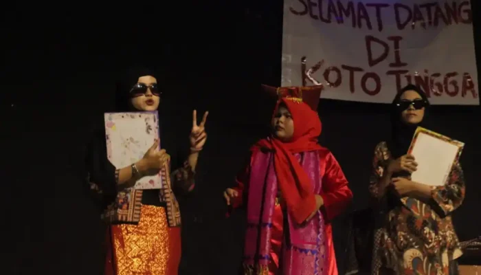 Penafsiran Lokalitas dan Analogi dalam Naskah Drama  Orang Orang Bawah Tanah karya Wisran Hadi