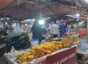 Ribuan Peziarah Padati Makam Syekh Burhanuddin, Ekonomi Pedagang Meningkat 16 35a4fb7d d878 46b1 b250 32e4e605e4b9