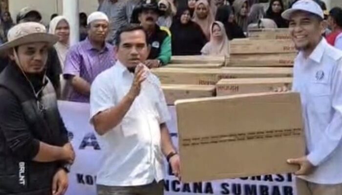 PERADI DPC Padang Salurkan Bantuan untuk Masyarakat Terdampak Bencana di Kabupaten Solok