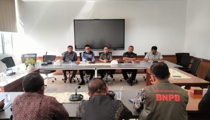 Krisis Air Bersih Pasca Banjir, DPRD Padang Semprot Dinas Perkim dan Perumda AM