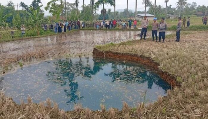 Pengambilan Air Sinkhole Limapuluh Kota Menurun Drastis Dua Pekan