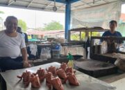 Harga Daging Ayam di Pasar Ulak Karang Stabil, Pedagang Prediksi Akan Naik Menjelang Ramadan 12 IMG 20260127 WA0012