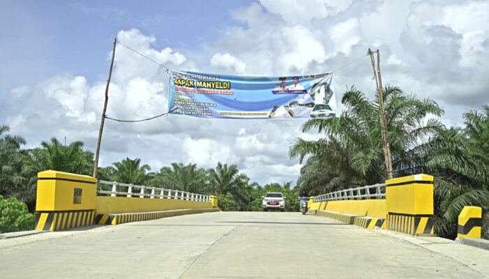 Tiga Jembatan Strategis di Pasaman Barat Diresmikan