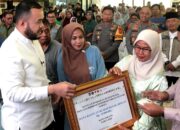Pemko Padang Salurkan Bantuan Perbaikan Rumah Terdampak Bencana Sebesar Rp4,5 Miliyar 15 FB IMG 1771067869596