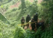 Tim Jibom Brimob Polda Sumbar Musnahkan Mortir Temuan Warga di Mungka