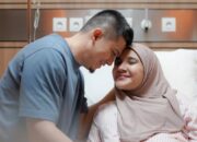 Irwansyah Tulis Pesan Menyentuh untuk Zaskia Sungkar Usai Kelahiran Anak Laki-Laki