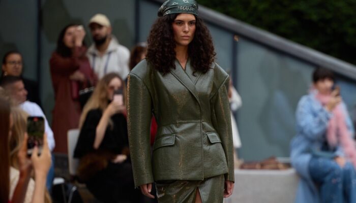 Jelang Moscow Fashion Week, Paduan Inspirasi Asia dan Sustainable Style