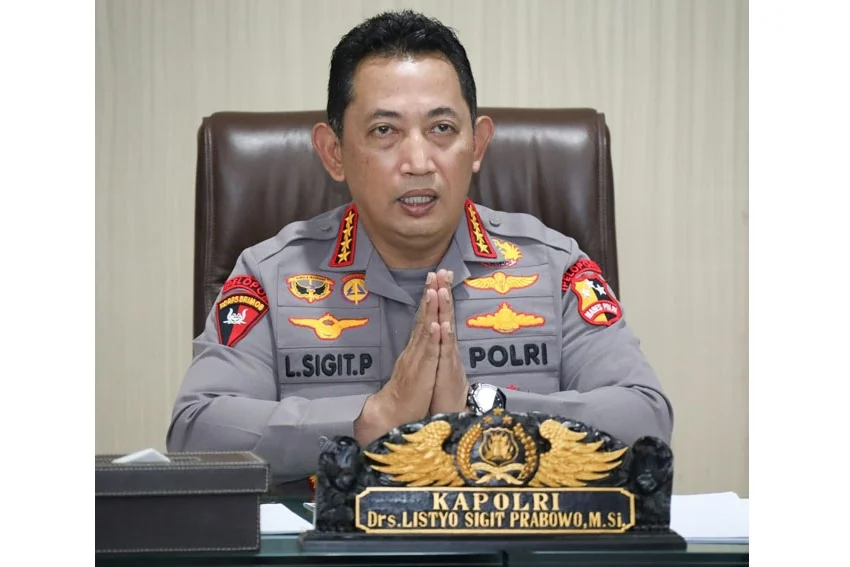 profil kapolri jenderal listyo sigit prabowo penuh prestasi dan gelar ktl