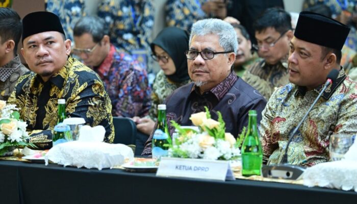 Ketua DPRD Sumbar Dorong Tata Kelola Keuangan Transparan di Entry Meeting BPK