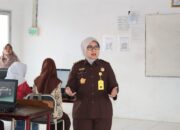 Kejati Sumbar Lanjutkan Program “Jaksa Mengajar” di SMK Negeri 3 Padang