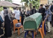 Pengurus KONI Sumbar Herlina Wafat, Hamdanus Lepas Jenazah ke Pemakaman