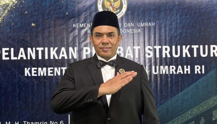Empat Bulan Jabat Plt, Rifki Resmi Dilantik jadi Kakanwil Kemenhaj Sumbar Defenitif