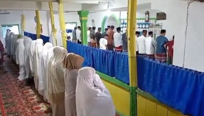 Jemaah Tarekat Naqsabandiyah di Padang Gelar Sholat Idul Adha 1447 H Lebih Awal