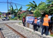Antisipasi Risiko Kecelakaan Saat Libur Sekolah, KAI Divre II Sumbar Gencarkan Sosialisasi Keselamatan di Perlintasan Sebidang 16 5a061237 98ad 4b11 a02d cb02f947d1ed