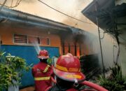 Kebakaran Hanguskan 2 Rumah dan 32 Petak Kontrakan di Kampung Jao Dalam, Kerugian Ditaksir Rp1,2 Miliar