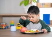 Anak Sering Minta Makan Tengah Malam Sebelum Tidur? Kenali Penyebab dan Cara Mengatasinya