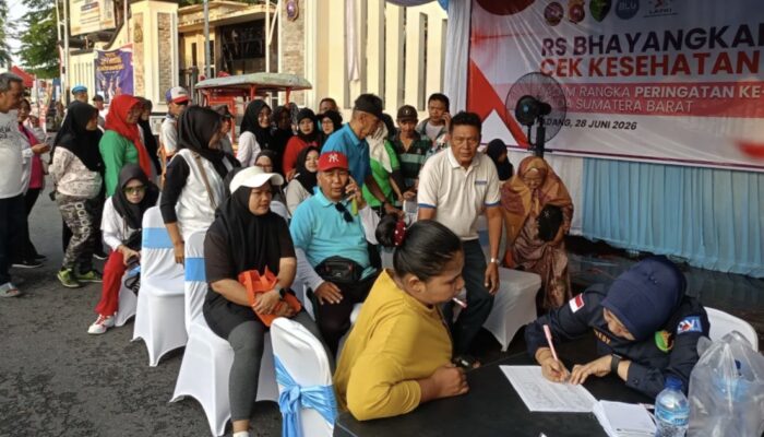 Sambut Hari Bhayangkara ke-80, Polda Sumbar Berikan Layanan Kesehatan Gratis untuk 1.008 Warga