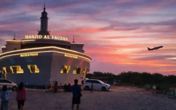 Masjid Al Fauzan, Ikon Wisata Religi Baru di Sumbar dengan Desain Mirip Kapal Pesiar 6 WISATA RELIGI Masjid Kapal Pesiar Al Fauzan di Sumbar