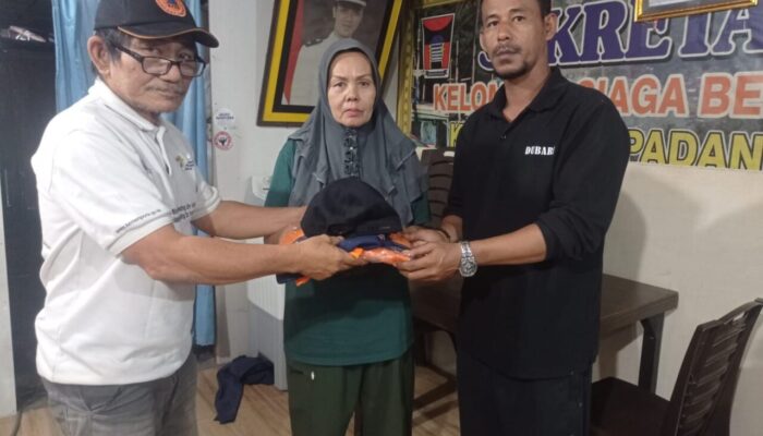 Jelang Jambore KSB Kota Padang 2026, 60 Relawan Padang Selatan Terima Baju dan Topi Peserta