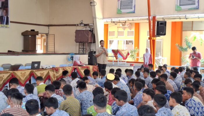 BPBD Kota Padang Berikan Edukasi Kebencanaan kepada Ratusan Peserta MPLS di Sejumlah Sekolah