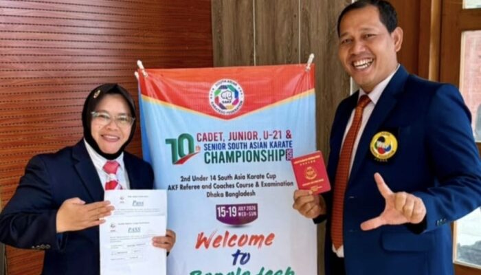 Martinel Lulus Lisensi Wasit AKF, Bersama Septri Pimpin Kejuaraan Karate di Bangladesh