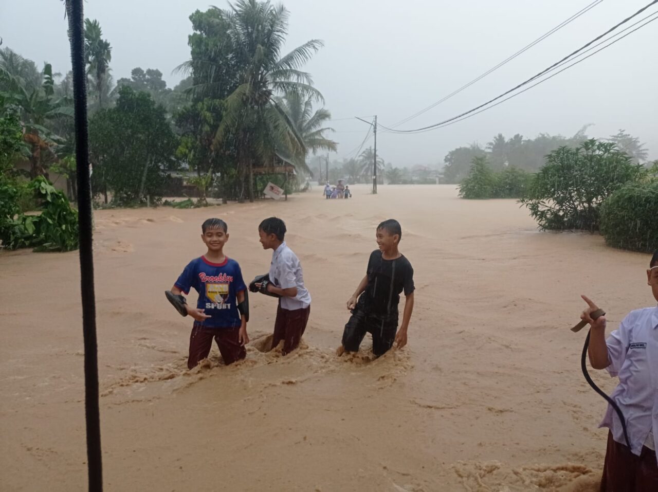 Banjir Berulang di Kota Padang, Sudah Saatnya Evaluasi Serius Penanganan dan Mitigasi