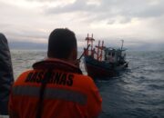 KM Halim Wijaya Mati Mesin di Perairan Pulau Angso Duo, Tim SAR Padang Berhasil Evakuasi Dua ABK dengan Selamat