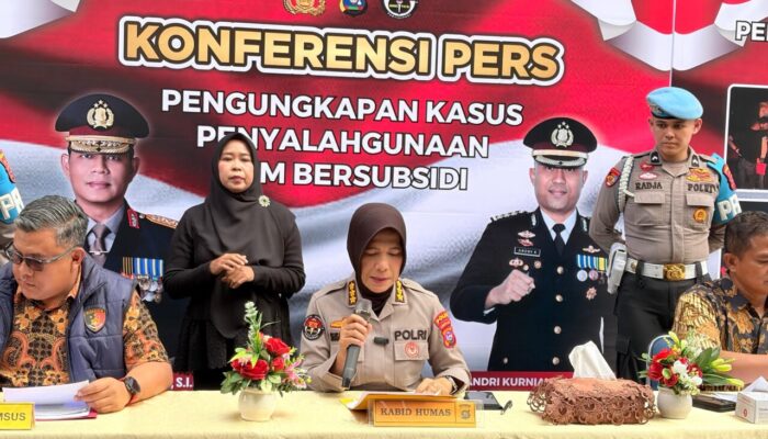 Polda Sumbar Ungkap Dugaan Penyalahgunaan Niaga Bio Solar Bersubsidi di Padang, Sita 1.350 Liter BBM