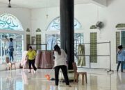 Sambut HUT RI ke-81, Pegawai dan Warga Binaan Lapas Perempuan Padang Bersihkan Masjid 16 IMG 20260811 WA0003