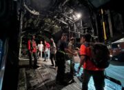 BNPB Perbarui Data Gempa M7,7 NTT: 47 Meninggal, Bantuan 275 Ton Dikirim 16 Perbarui Data Gempa M7,7 NTT: 47 Meninggal, Bantuan 275 Ton Dikirim