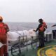 Tim SAR Temukan Jaket Pelampung Saat Mencari Rombongan Jurnalis yang Hilang di Anak Krakatau