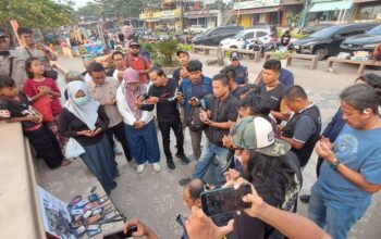 Wartawan Sumbar Gelar Doa Bersama untuk 5 Jurnalis dan 3 Awak Kapal yang Hilang di Selat Sunda 9 IMG 20260912 WA0008