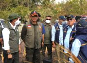 Kepala BNPB Tinjau Karhutla Bukit Tengkorak, Pastikan Penanganan Terpadu 12 IMG 20260915 WA0003