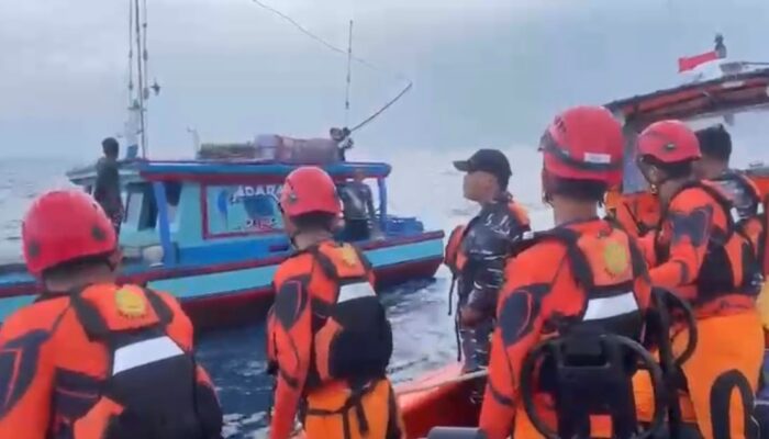 KM Rafa 02 Ditemukan 9 NM dari Lokasi Kejadian, Tiga Nelayan Selamat