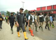 Menko PMK Tinjau Galodo Solok, Pencarian Korban dan Normalisasi Sungai Jadi Prioritas 11 IMG 20260925 WA0002