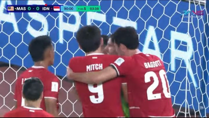10 Pemain, Indonesia Tahan Malaysia 0-0 di SUGBK