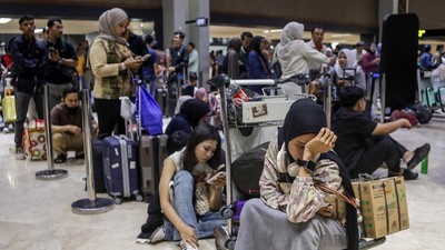 301 Penerbangan di Soetta Batal, 35 Ribu Penumpang Terdampak Erupsi Anak Krakatau