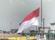 Merah Putih Berkibar, Eks Kapal Induk Italia Resmi Jadi KRI Sriwijaya-100