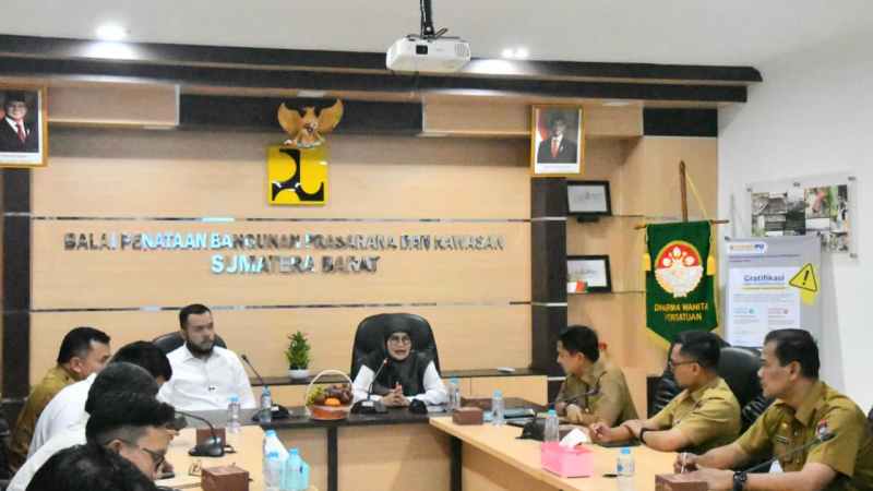 Pemko Padang Siapkan Langkah Percepatan Air Bersih dan Pengelolaan Sampah