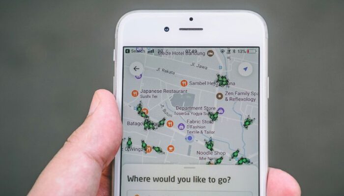 5 Rekomendasi HP Tahan Air untuk Ojol, Harga Mulai Rp2 Jutaan dan Baterai Besar