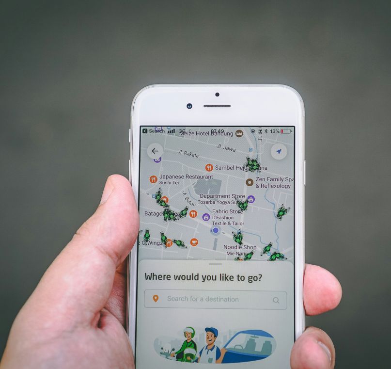 5 HP Rekomendasi Tahan Air untuk Ojol,