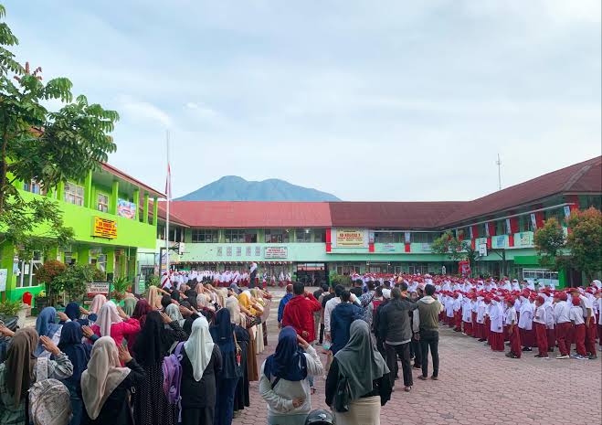 Siswa PAUD, TK, SD, dan SMP di Kota Padang kembali menjalani pembelajaran tatap muka