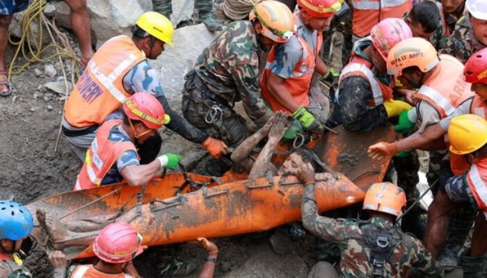 9 Hari Terjebak dalam Terowongan Banjir Nepal, Dua Pekerja Berhasil Diselamatkan