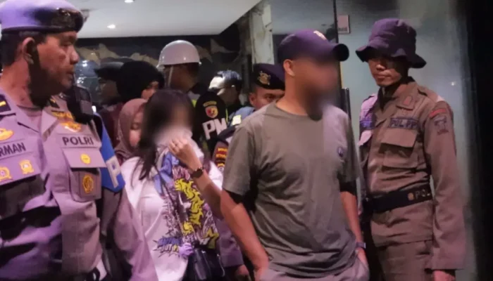 Razia Tempat Hiburan Malam di Padang, 21 Orang Diamankan Petugas Gabungan