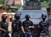 Densus 88 Tangkap 12 Tersangka Terorisme di Enam Provinsi
